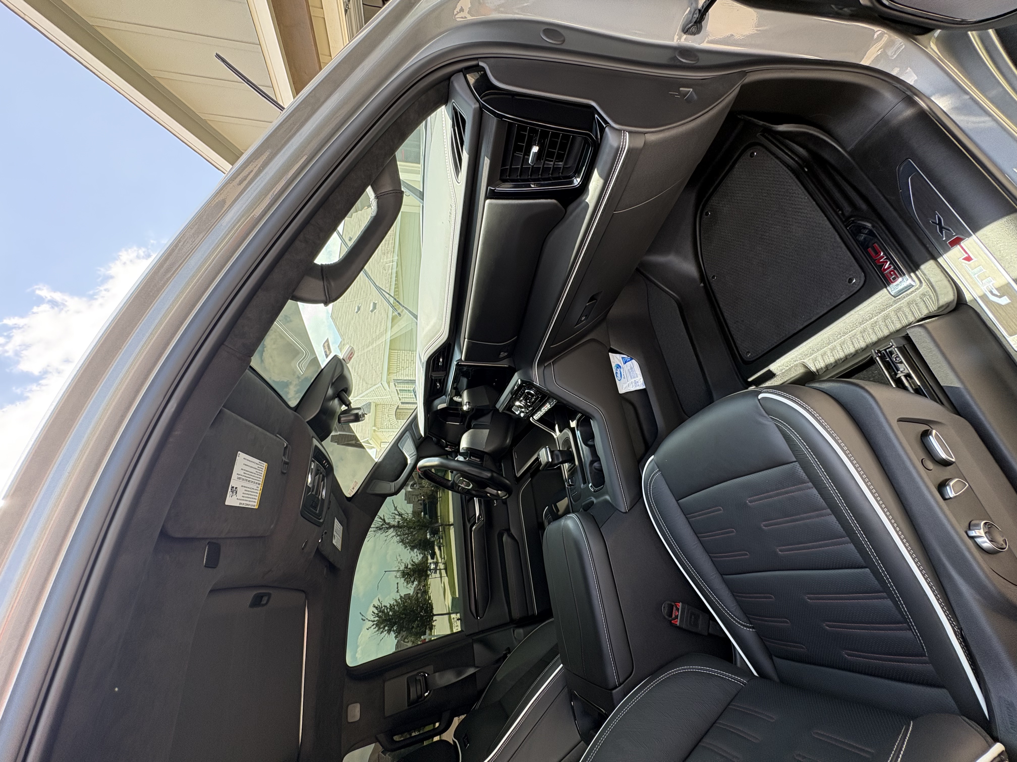 Client vehicle exterior detail